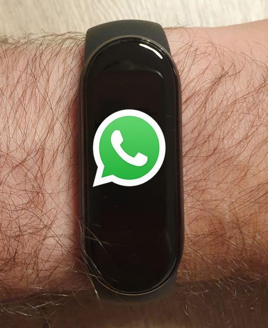 Read WhatsApp images on MiBand 
